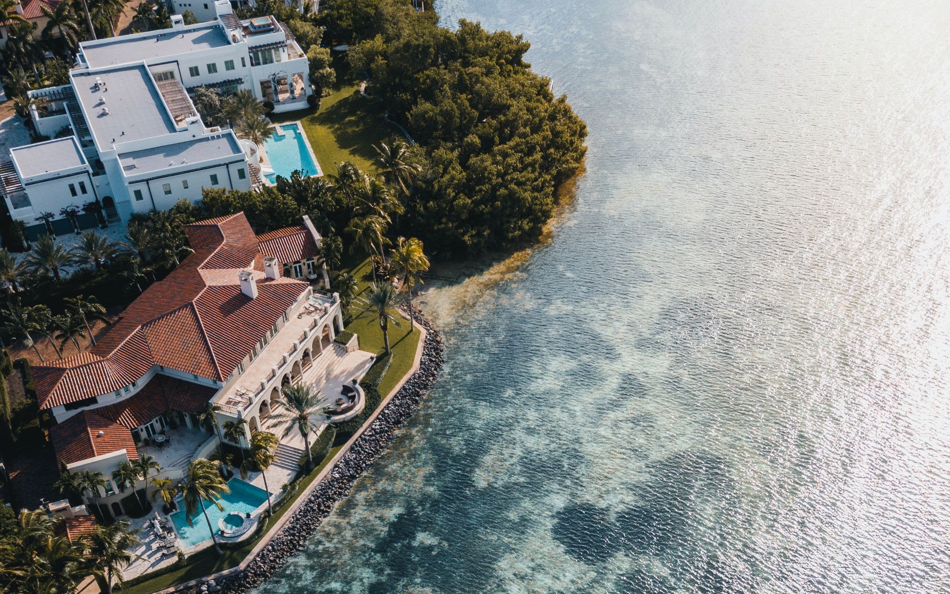 Inside this $4.7M Las Olas Waterfront Estate in Fort Lauderdale (80ft of deepwater!)