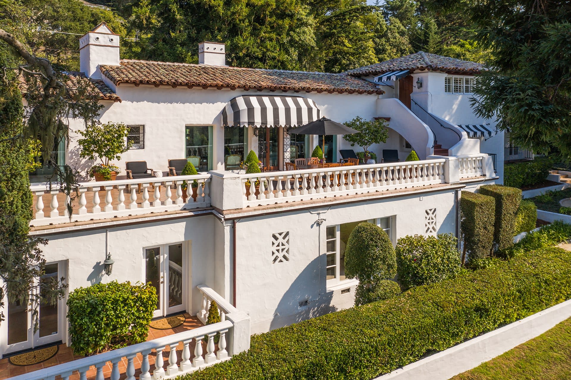 Mediterranean Estate Across From Pebble Beach Lodge 3359 17 Mile