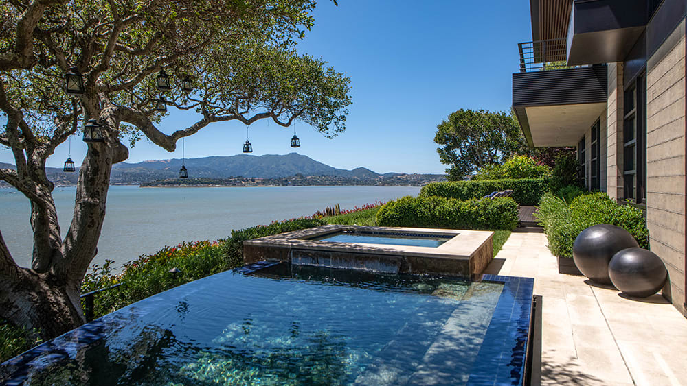 Inside a $30 Million Mansion That Overlooks The SF Bay