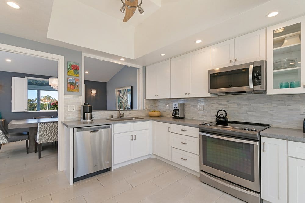 31105 Almara updated kitchen.