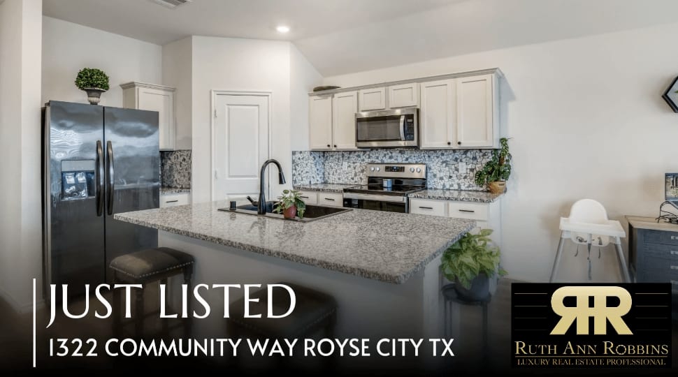 JUST LISTED in ROYCE CITY TEXAS