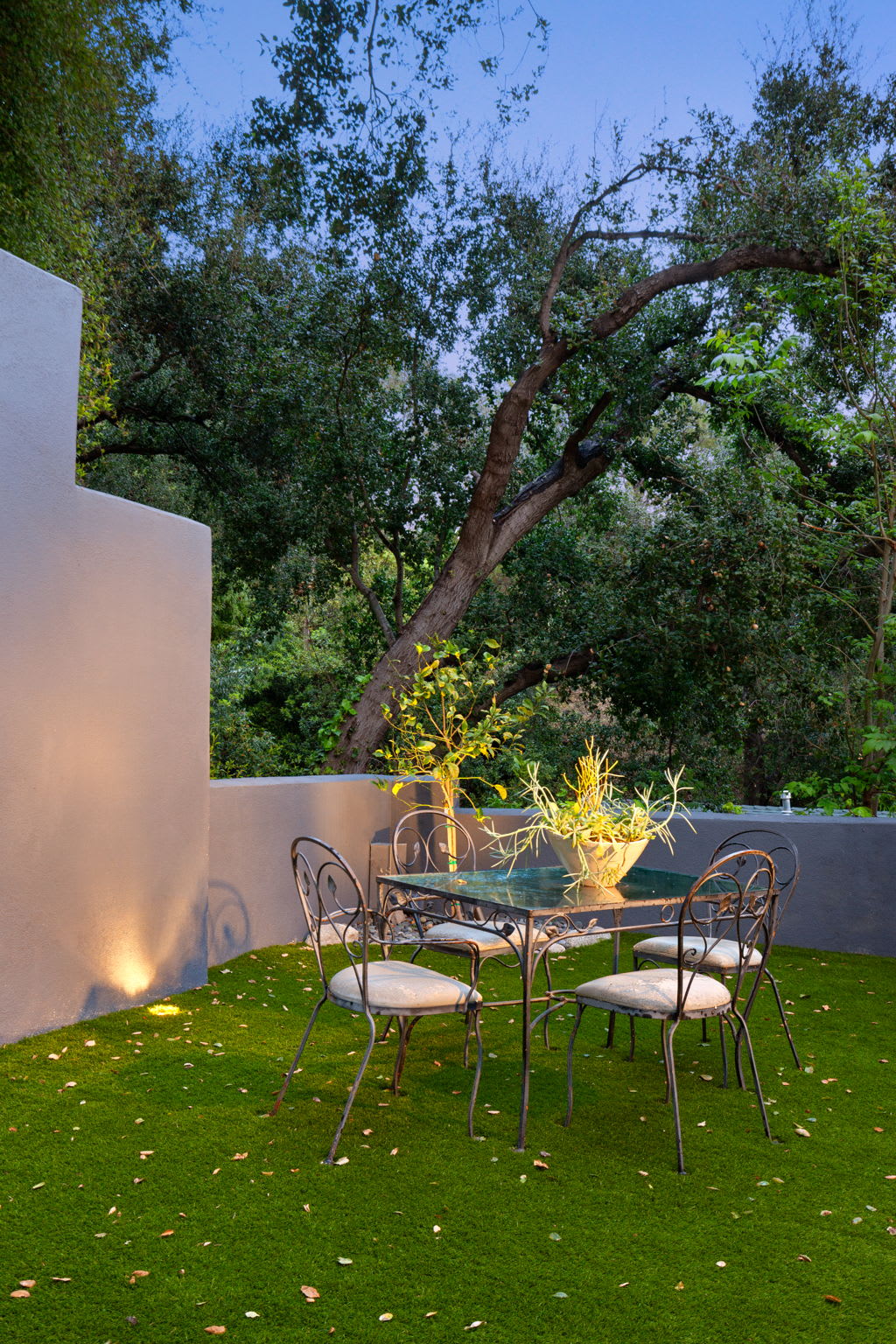 Architectural Stunner. Upper Beachwood Canyon