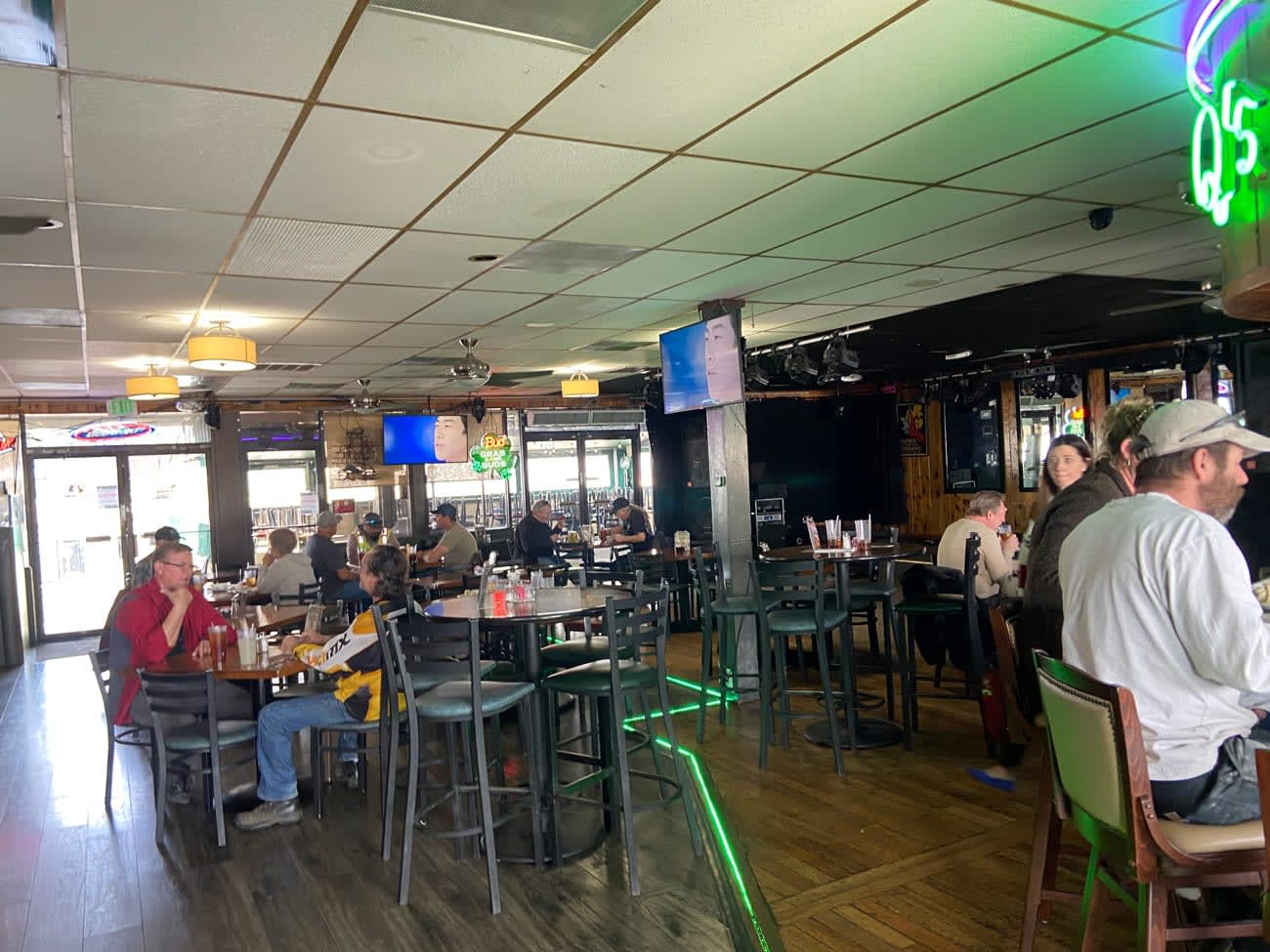 Review - Q's Pub and Grille in Littleton