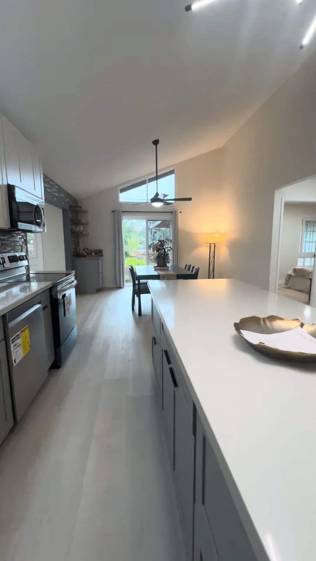 Private showing of SFH in Mililani, Hawaii