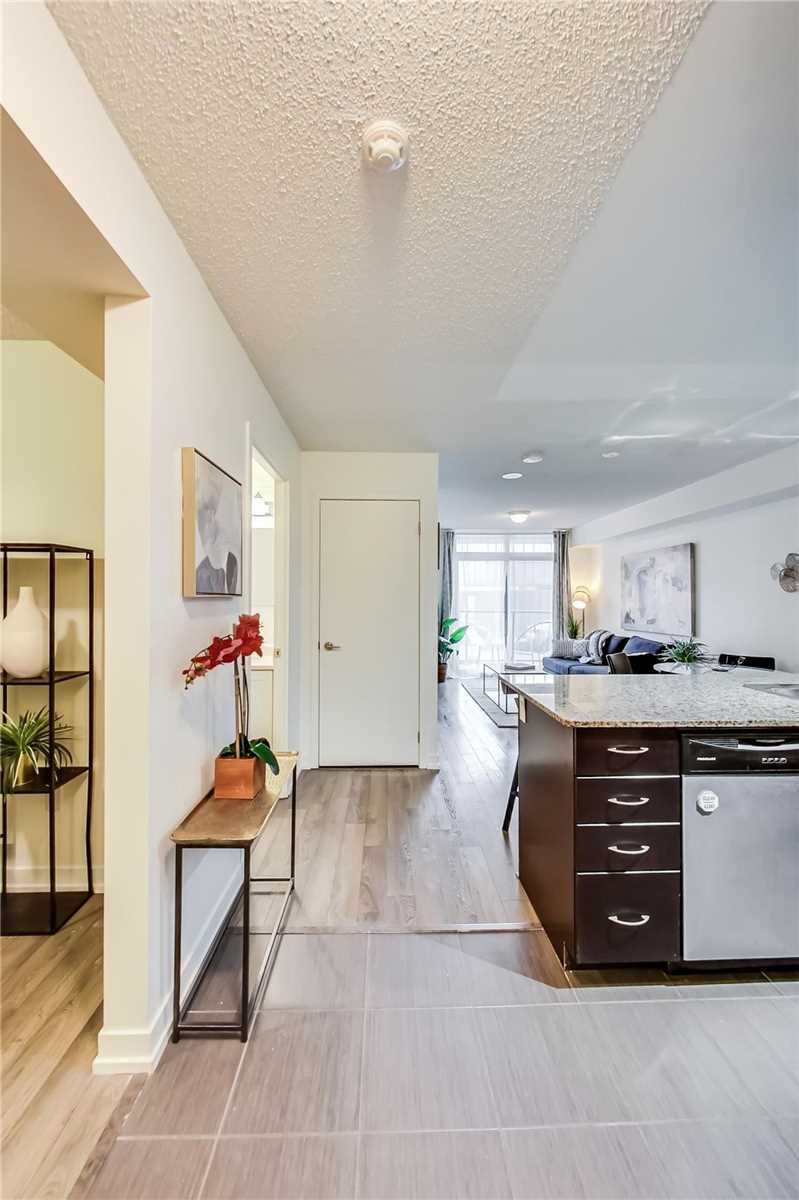 812 Lansdowne Ave, Suite 110 Toronto, ON M6H4K5 Condo David Anderson Oey Toronto Luxury