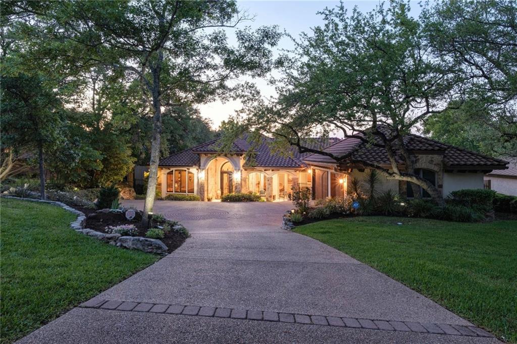 13020 Travis View Loop