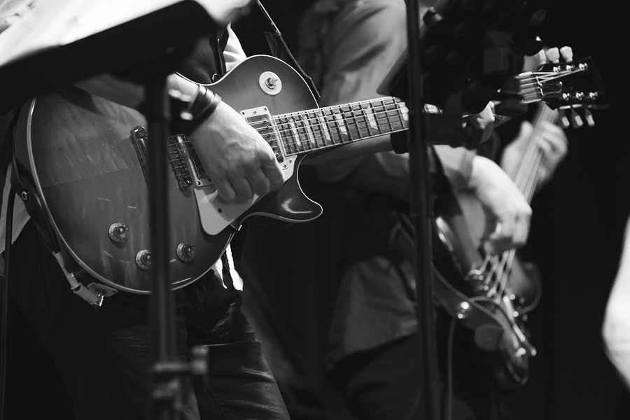 Head to Party at the Point to Relax with Live Music, a Great View, and Fab Drinks