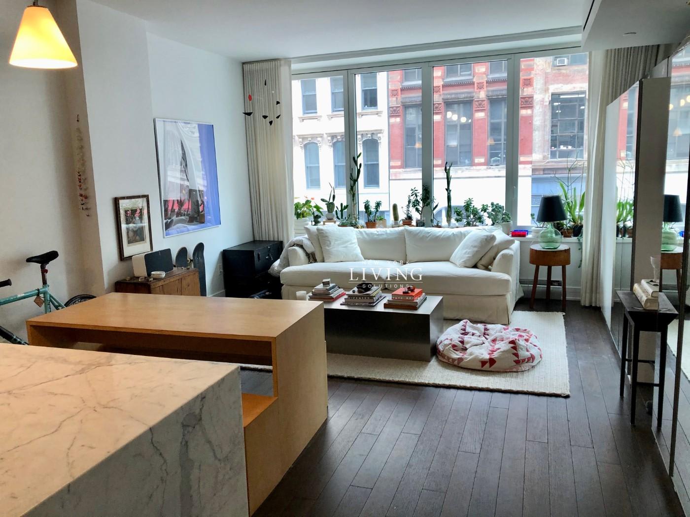 FIVE FRANKLIN PLACE
