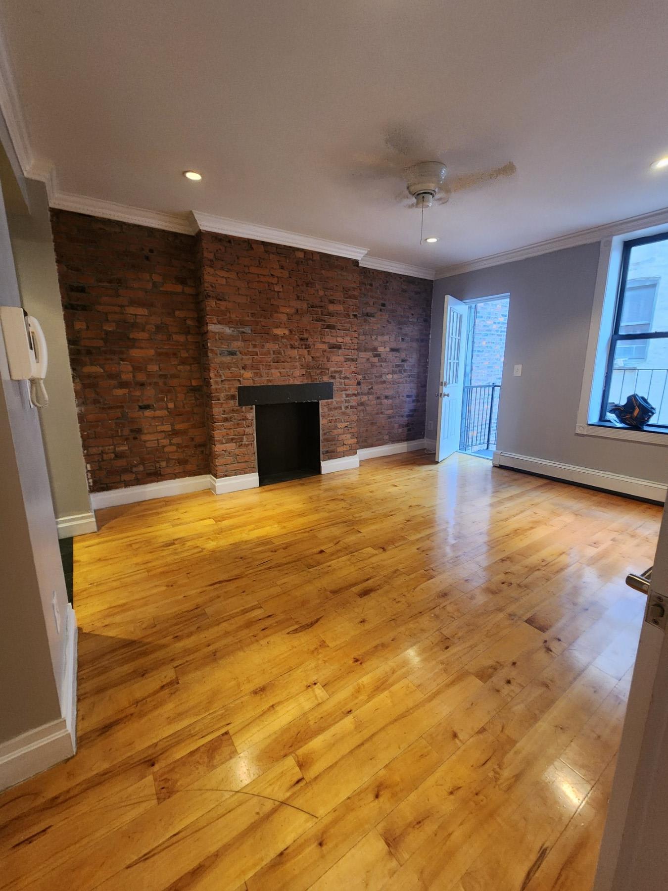40 Avenue B