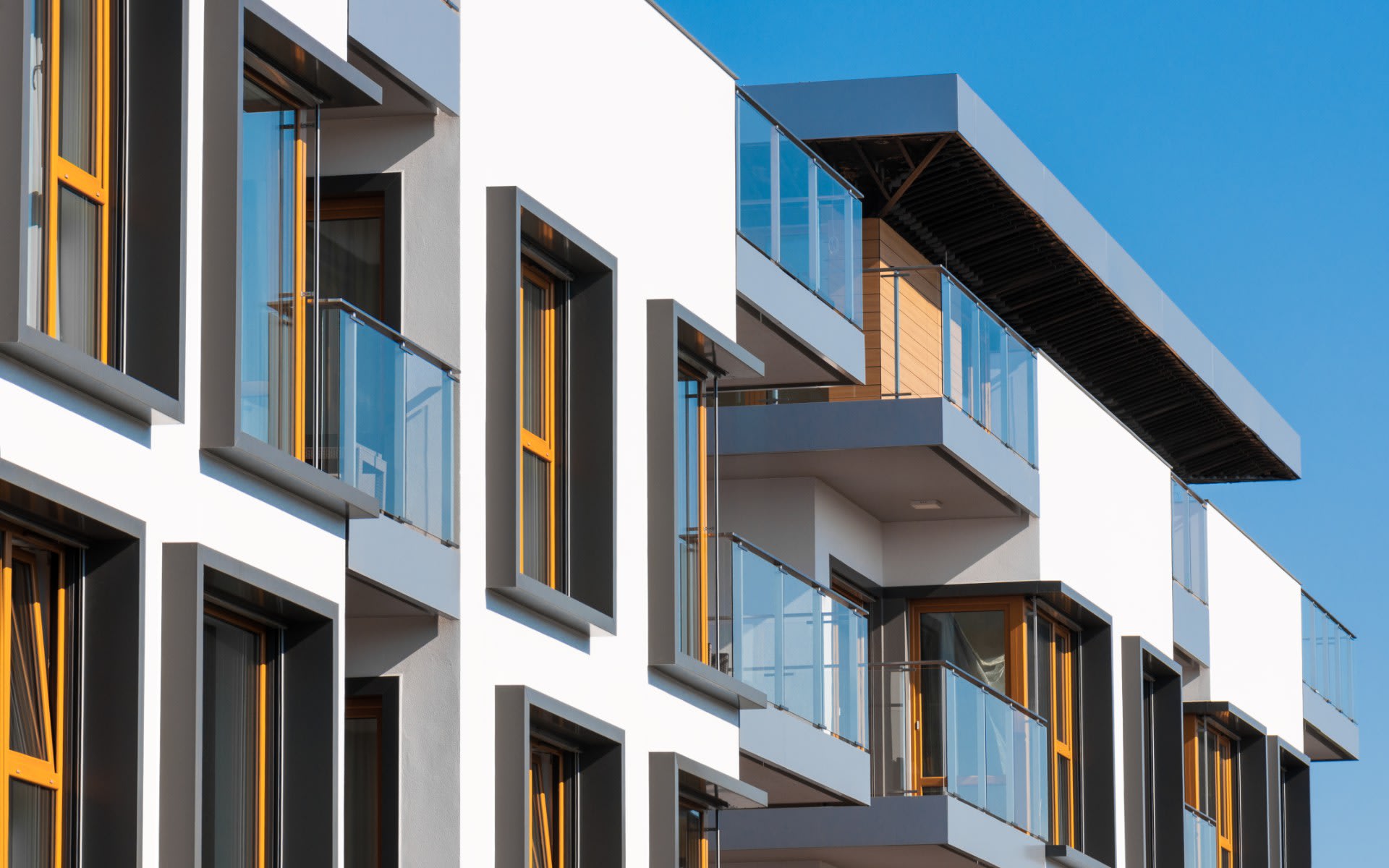 Investing With TICs and REITs