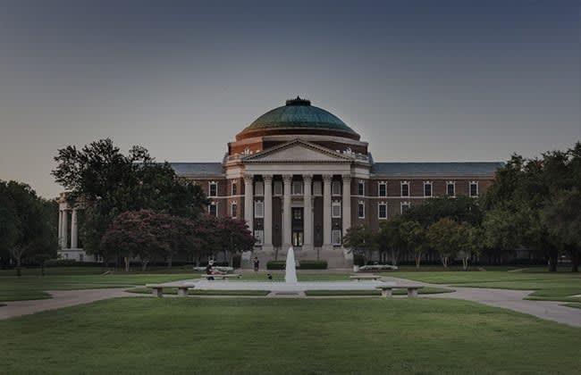 a building with dome roof in University Park Dallas