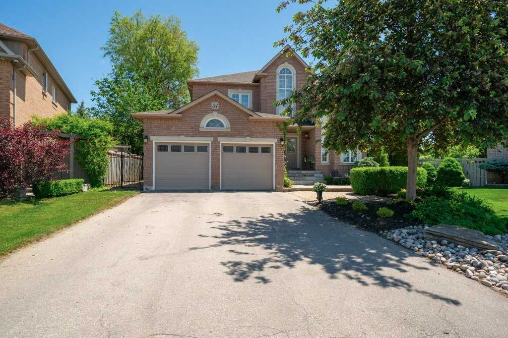 31 Gidleigh Park Cres