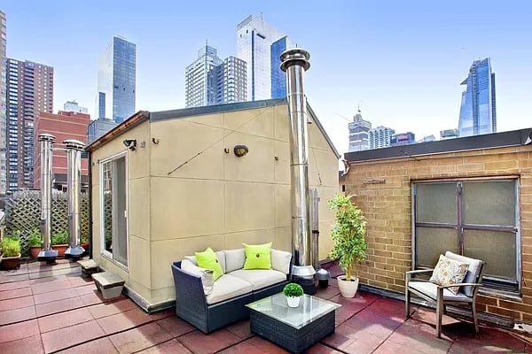 529 West 42nd St Unit: 9R