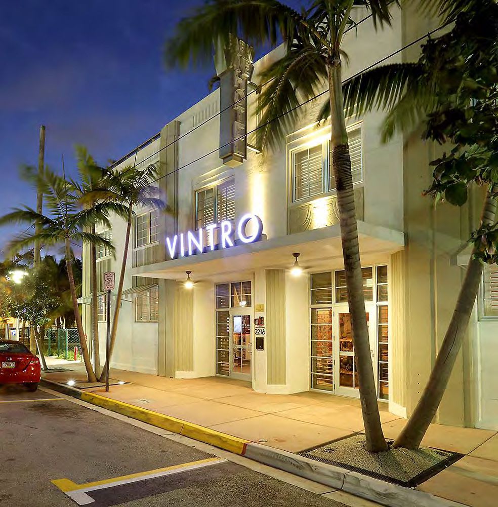 Vintro Hotel