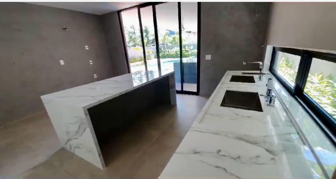 Barra da Tijuca Rio de Janeiro - 6 Bedroom Suite 