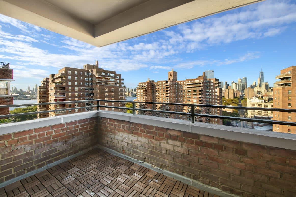 475 FDR Dr, #L1802