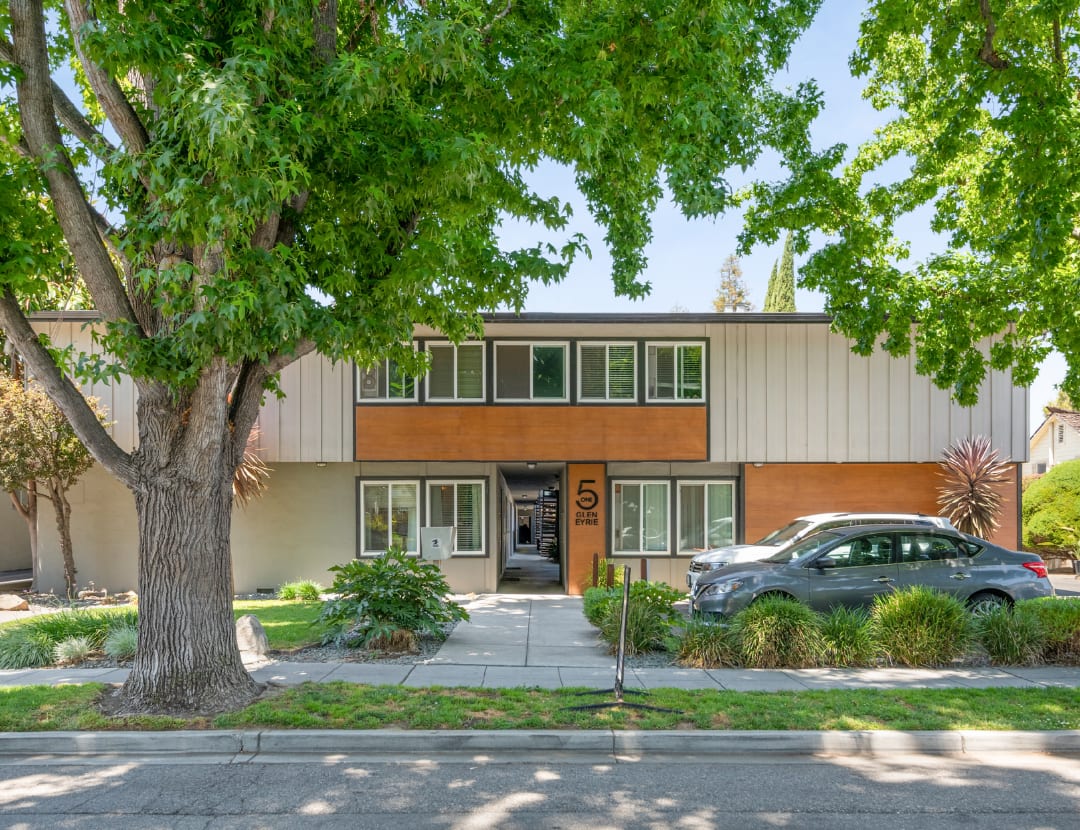 Levin Johnston Brokers $5.5M Sale of Bloomfield Apartments in Concord, California
