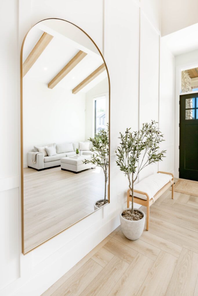 7 Ways to Make Small Spaces Look Bigger