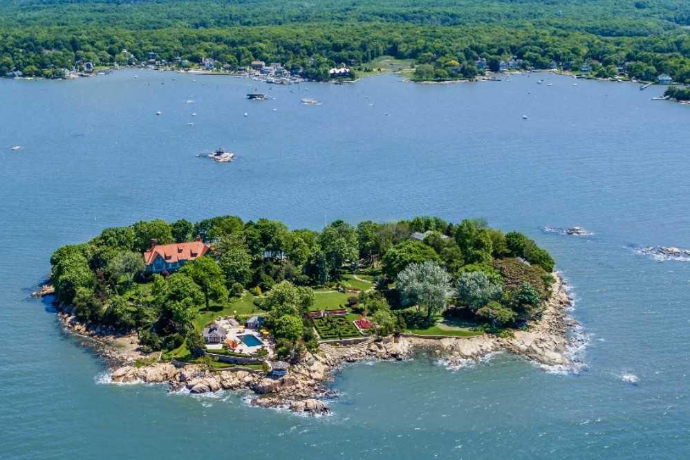 Rogers Island, 18-room mansion in Branford sell for $21.5 million