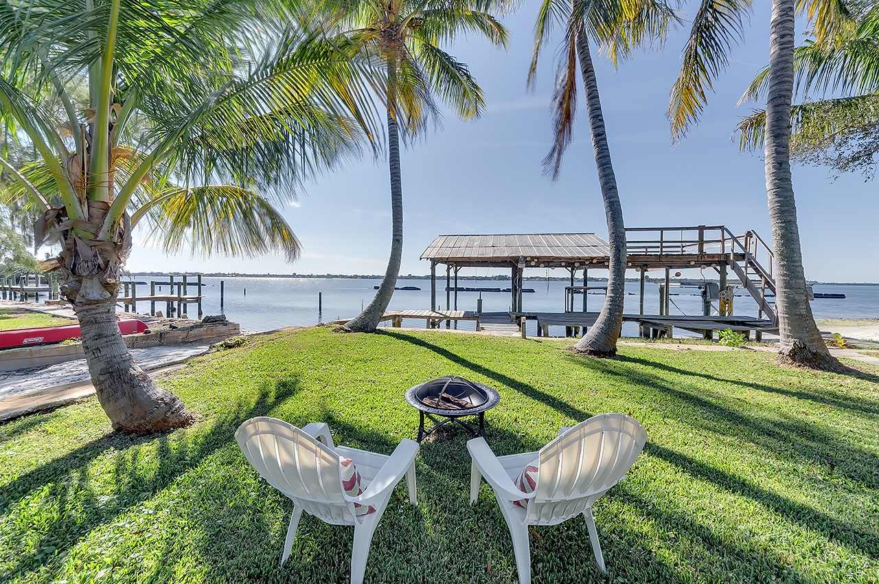 Snead Island Real Estate