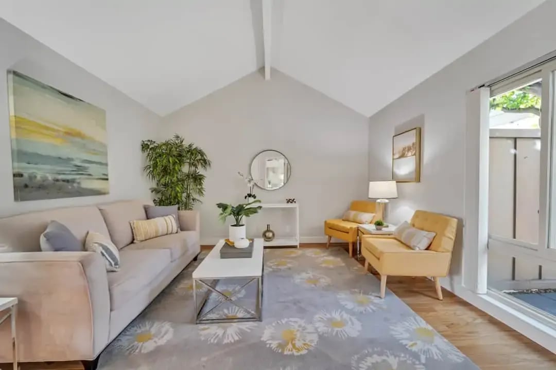 [Virtual Tour] Rare 3Bed, SingleLevel Townhome Just Listed in 95051