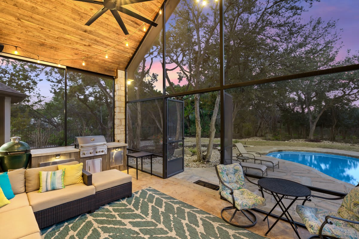 Hill Country Oasis