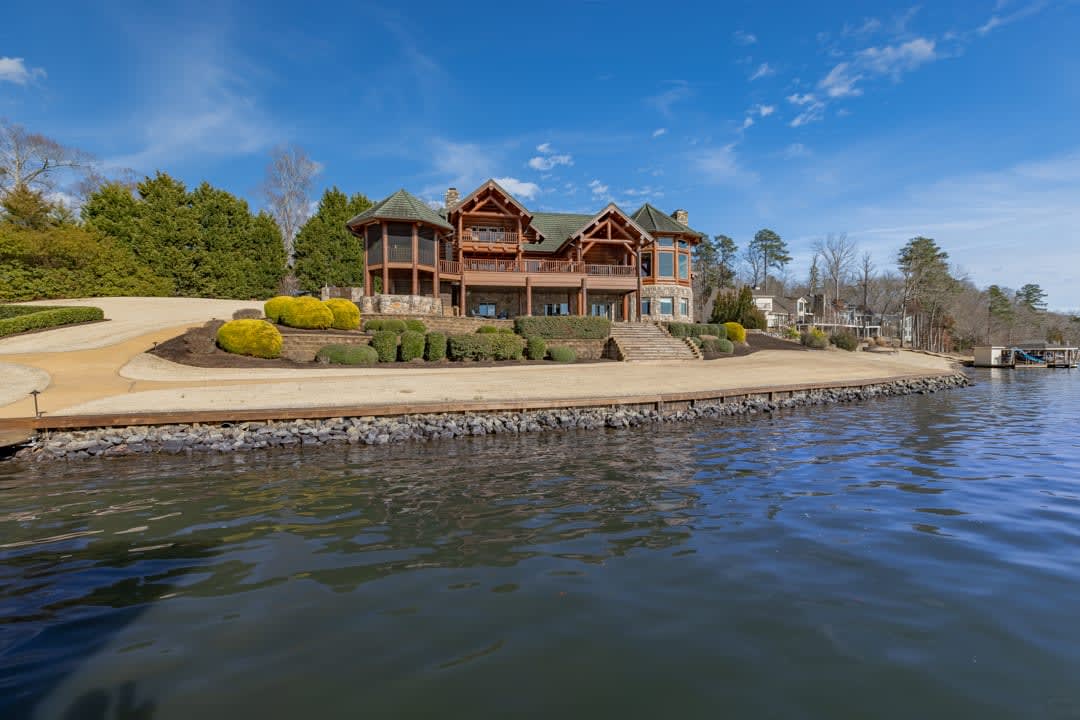 Yellow Stone Meets Lake Gaston