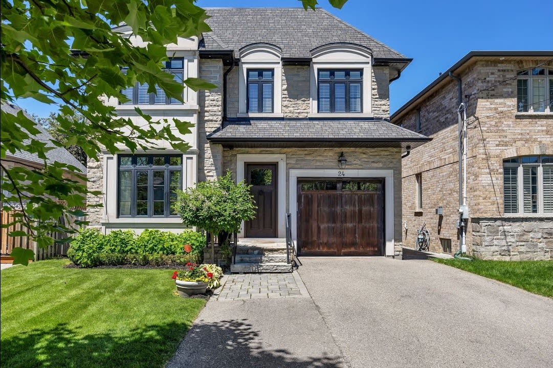 24 Springbrook Gardens