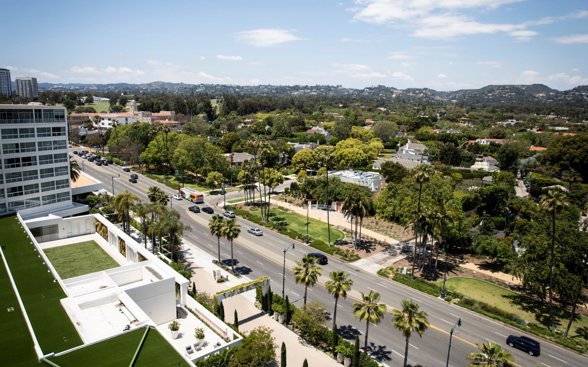 california-suburban-city-