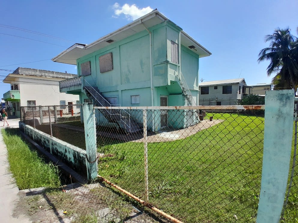 Dolphin House - 2 story concrete residential or investment property - Extra large corner lot