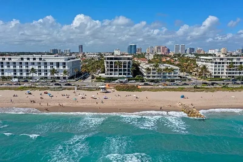 Dunster House Palm Beach Neighborhood Guide