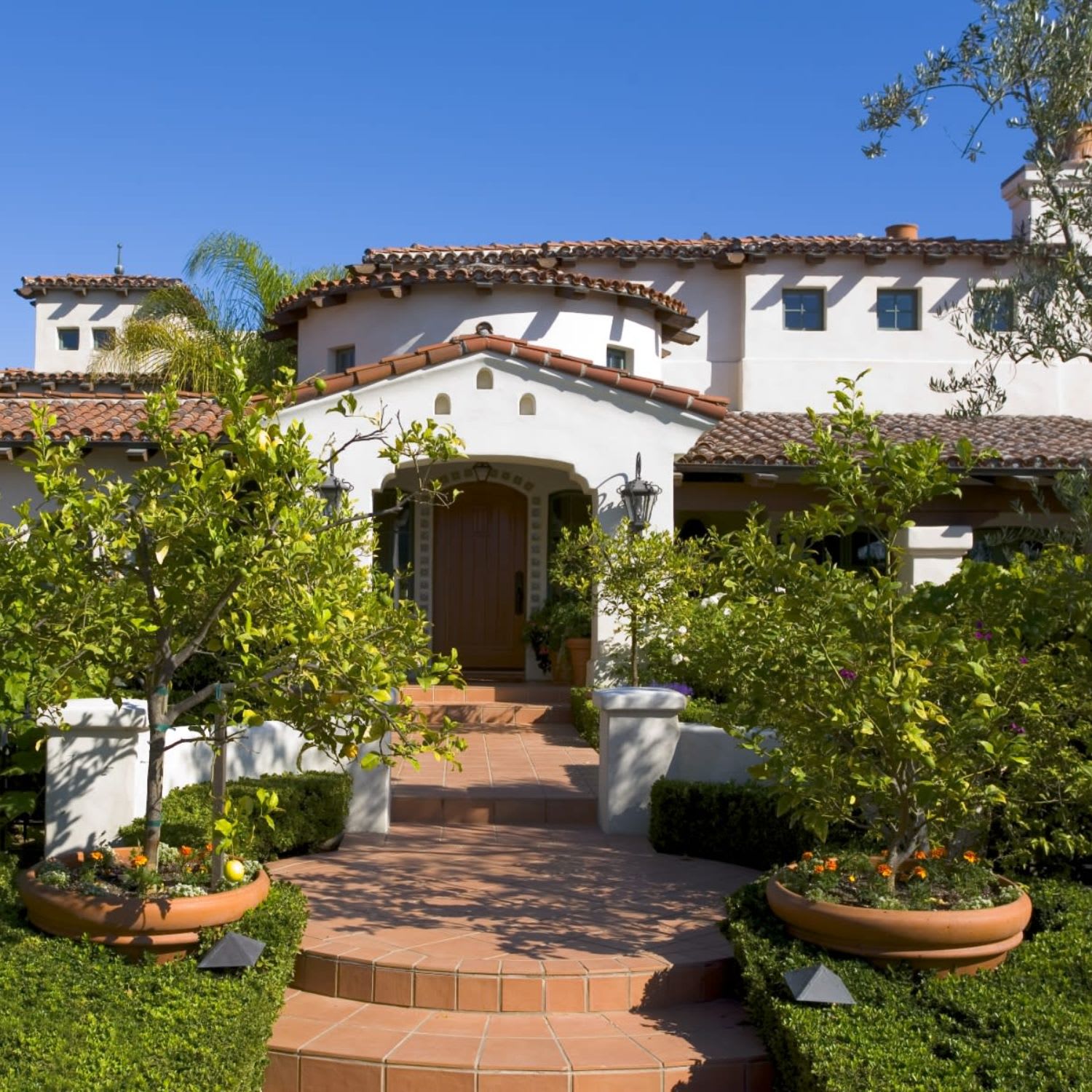 About Lori Smalls Jason Lowery El Segundo Real Estate Agent