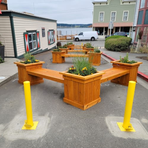 Parklet blooms in downtown Coupeville