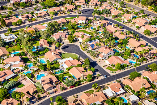 ARE SCOTTSDALE & PHOENIX HOUSES SELLING?