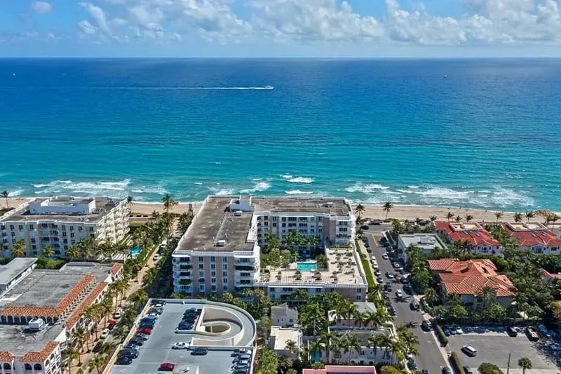 Winthrop House Condos Neighborhood Guide