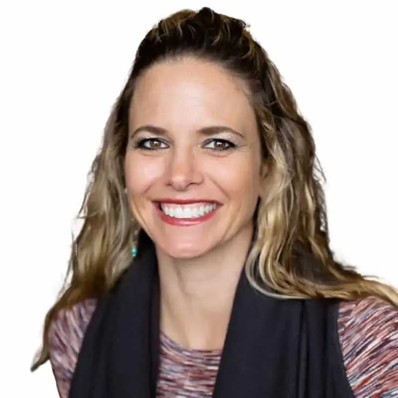 Hilary Saunders Room Real Estate