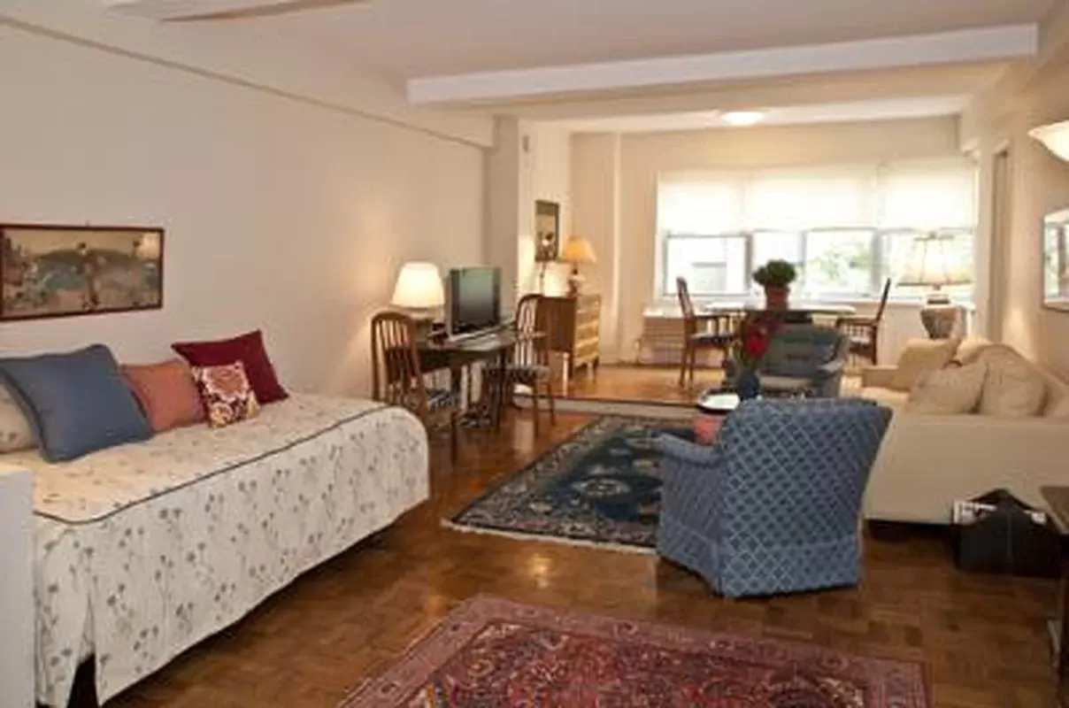 7 Lexington Avenue Unit: 5E