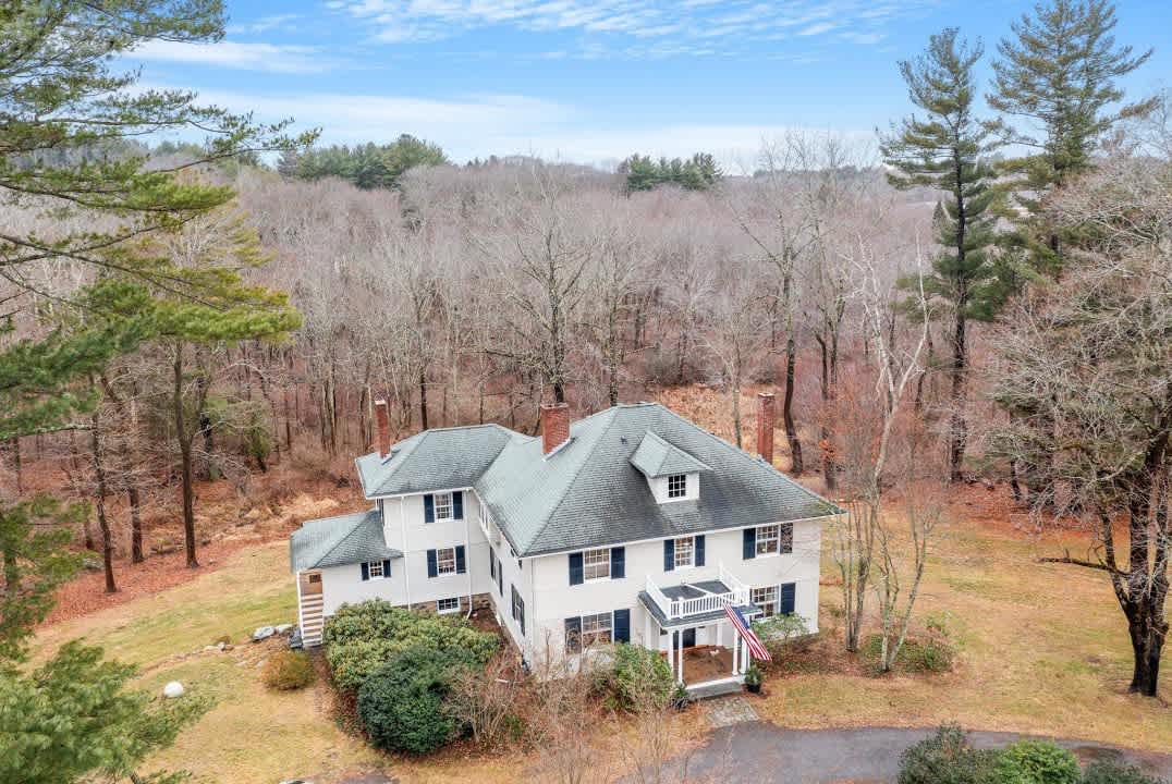 Senkler, Pasley & Whitney Team Concord Real Estate Experts