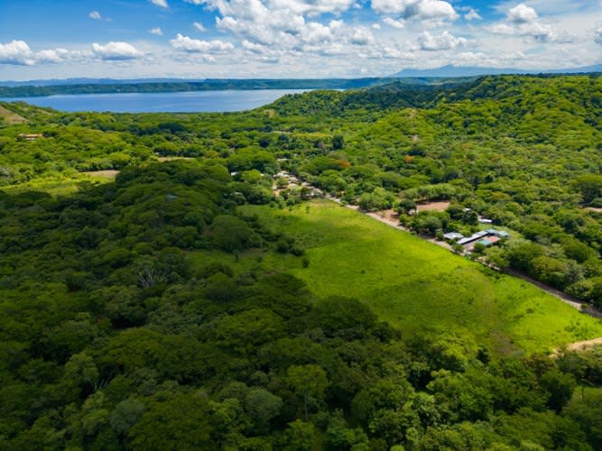 Prime High-End Development Land Offering in Playa Panamá