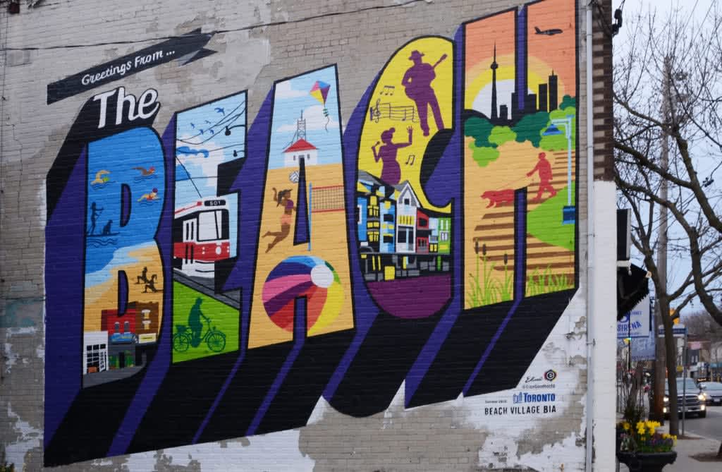 Toronto Neighbourhood Highlights: The Beaches vs. Leslieville