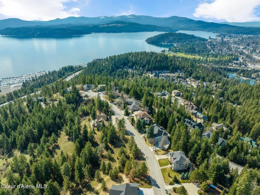 home for sale in Coeur d'Alene, ID