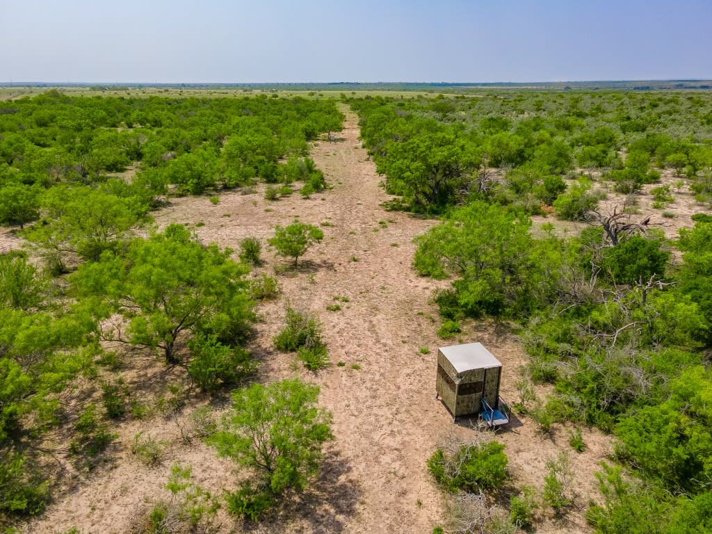 El Rialito Creek Ranch | 338 +/- ACRES | Uvalde, TX 