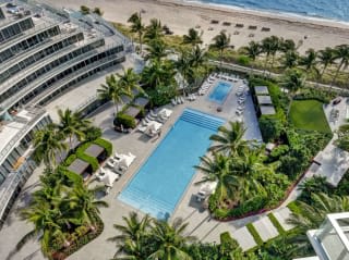 Auberge Beach Residences & Spa