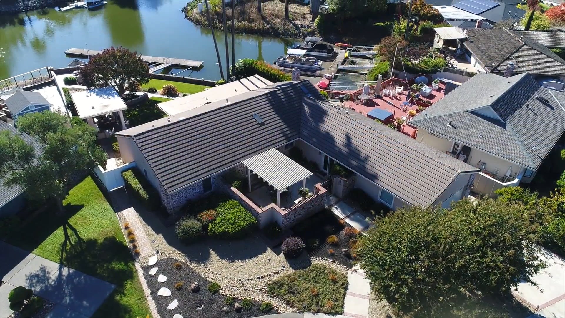 Featured Videos Avi Strugo