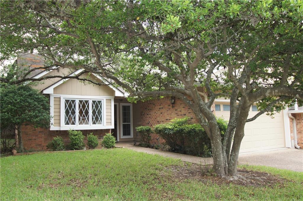 3818 Williamsburg Cir