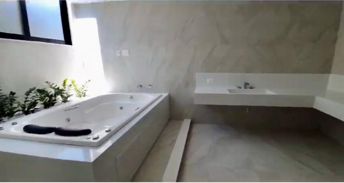 Barra da Tijuca Rio de Janeiro - 6 Bedroom Suite 