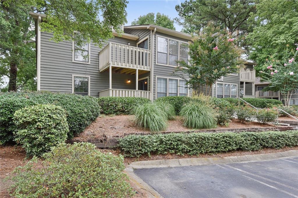 Rental Available - 4634 Vinings Central Run SE, Unit 123, Atlanta