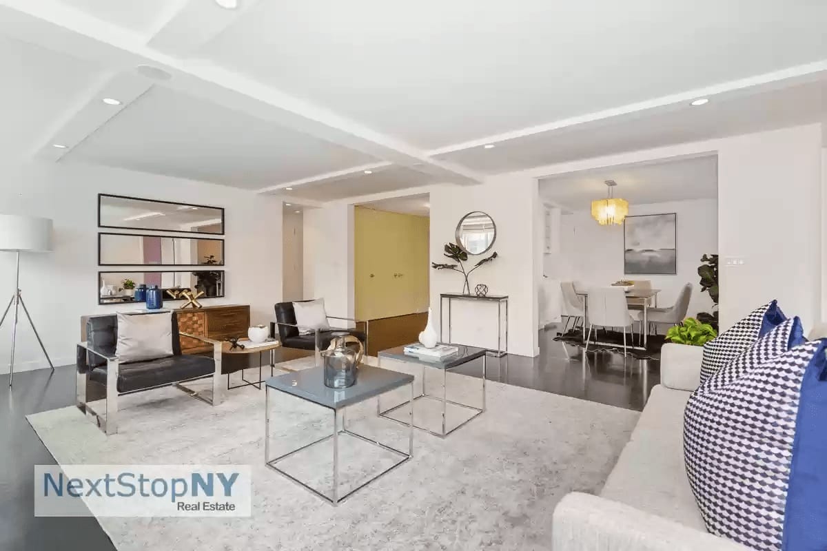 245 E 54th Street Unit: 29MN