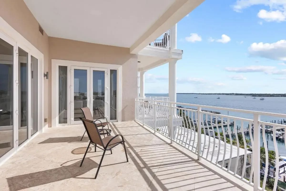 Ocean View Delight - A 2,500 sq ft 2 bed 2.5 bath ocean view condo at One Ocean luxury beach resort and residences