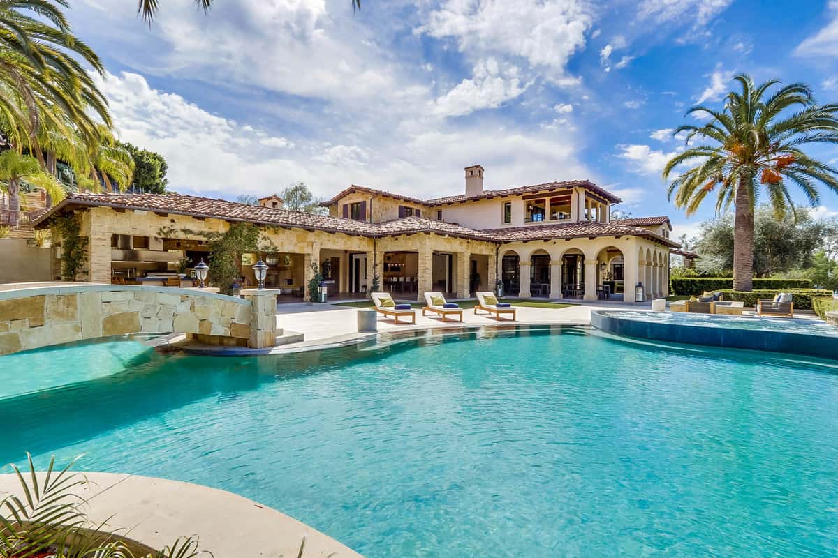Luxury home in Yorba Linda with resort-style pool
